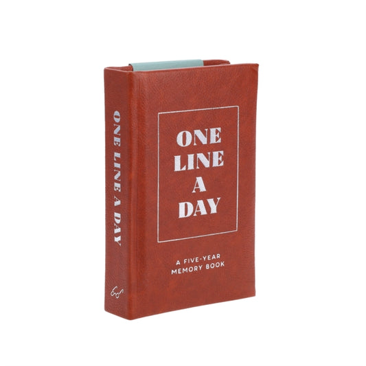 Luxe One Line a Day: A Five-Year Memory Book