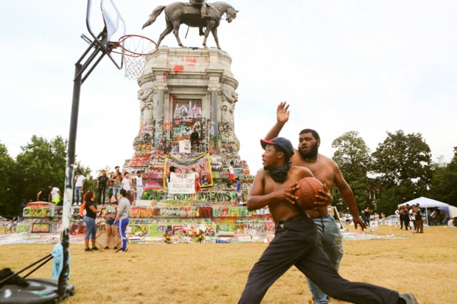 Mel D. Cole: American Protest. Photographs 2020-2021