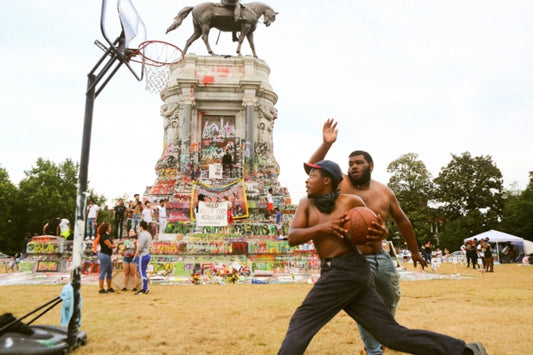 Mel D. Cole: American Protest. Photographs 2020-2021